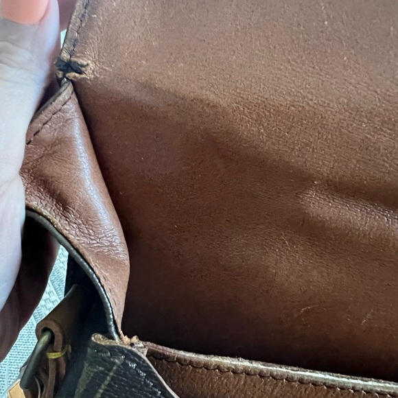 Louis Vuitton Monogram Tan and Brown Messenger Bag - Picture 9 of 15